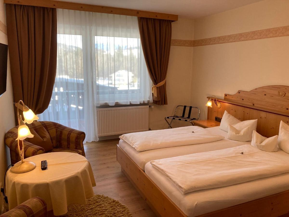 Gaestehaus Menkenbauer ルーポルディング エクステリア 写真